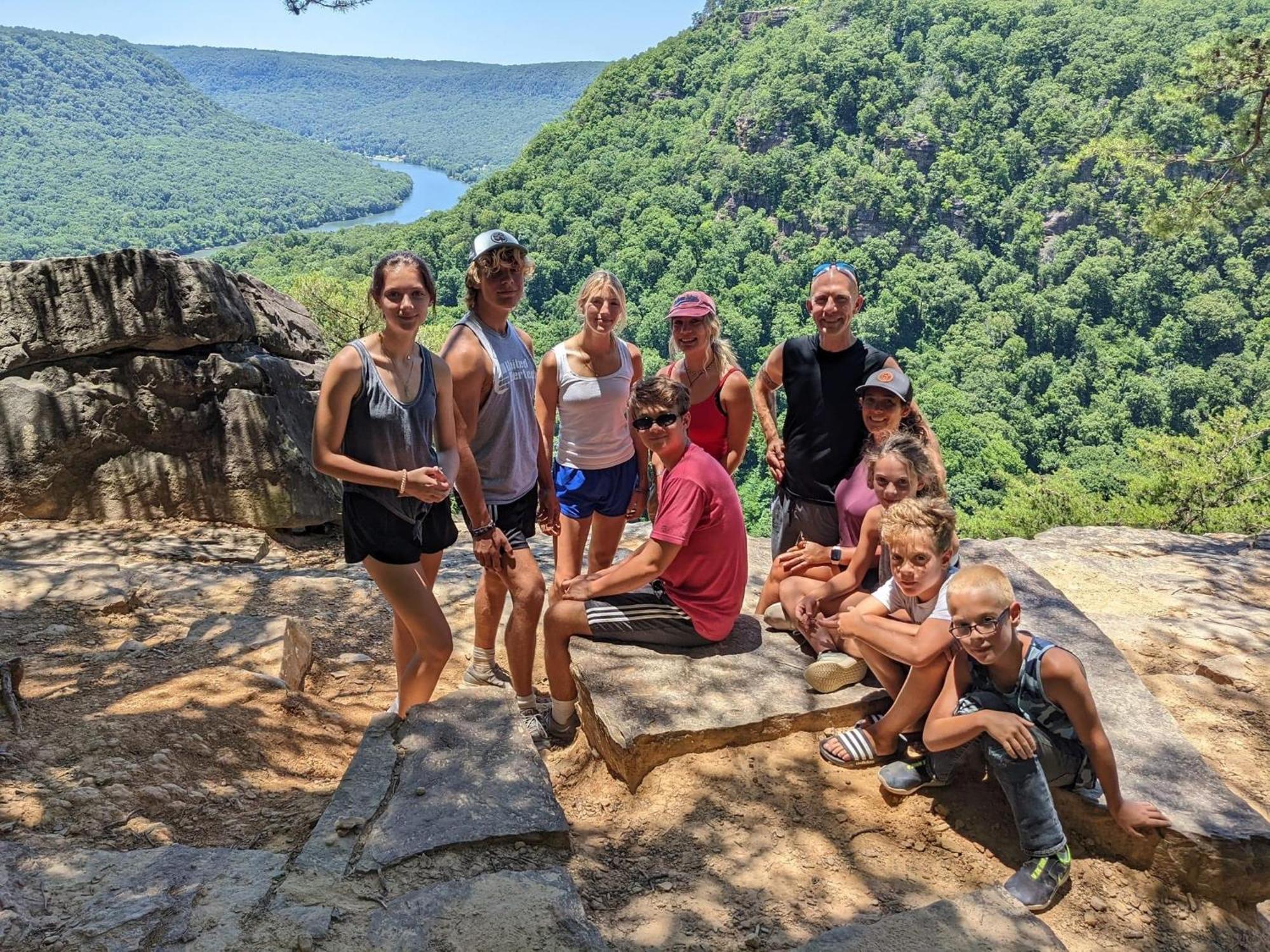 Meg Cabin Tiny Rustic Comfort On Lookout Mtn Чатануга Екстериор снимка