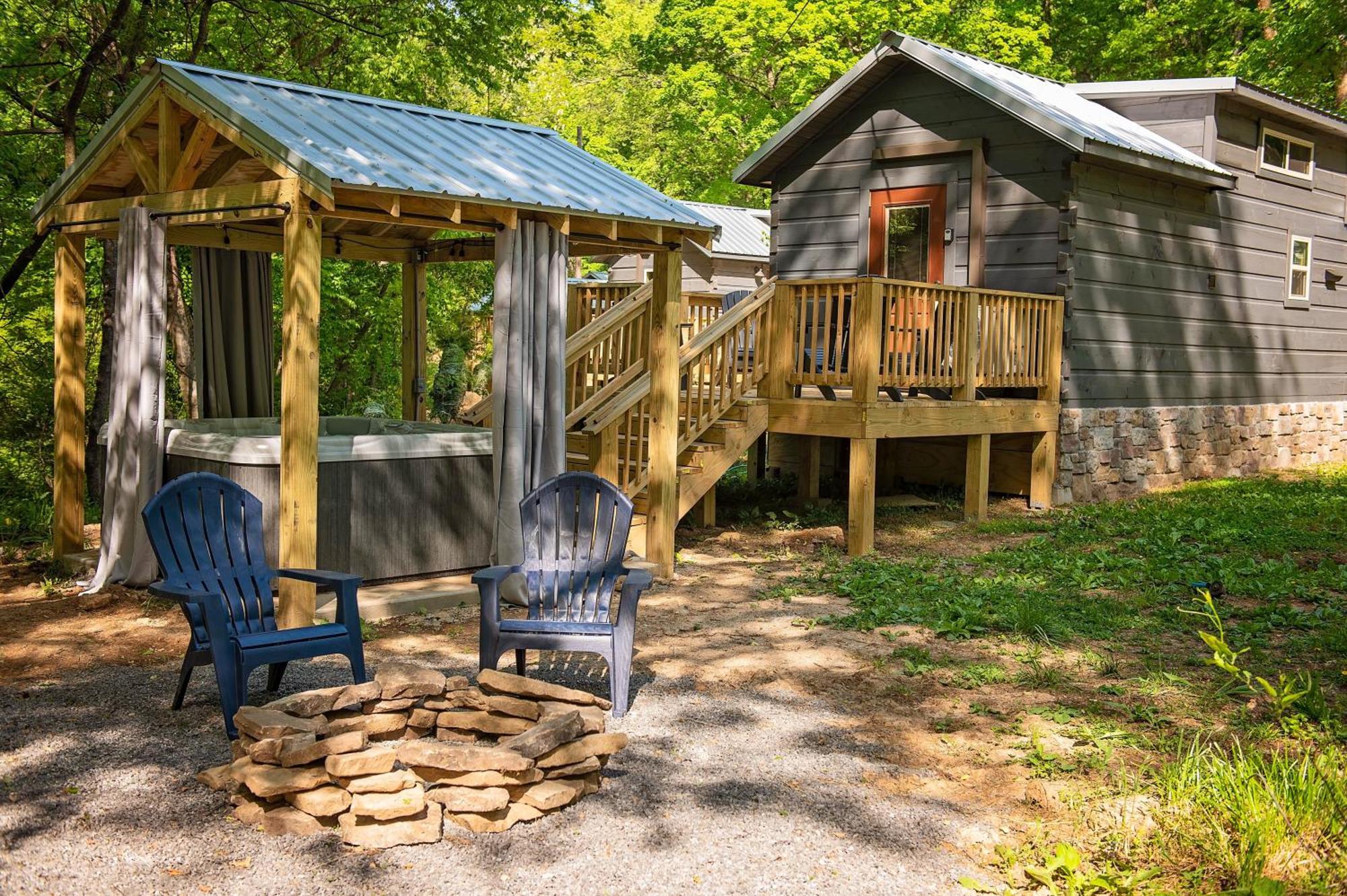 Meg Cabin Tiny Rustic Comfort On Lookout Mtn Чатануга Екстериор снимка