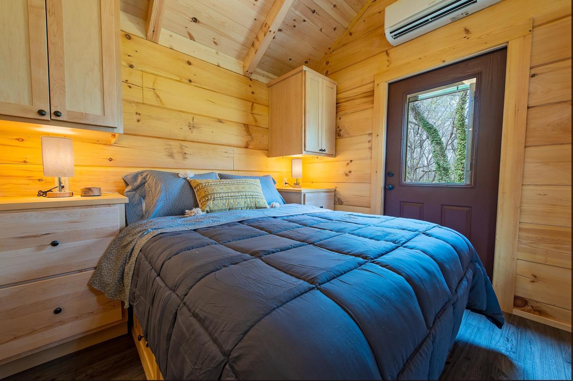 Meg Cabin Tiny Rustic Comfort On Lookout Mtn Чатануга Екстериор снимка